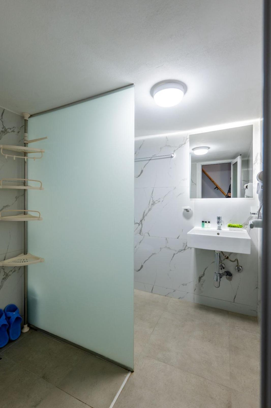Vila Basho Sarande Ngoại thất bức ảnh