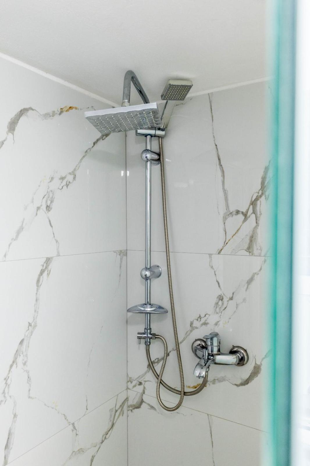 Vila Basho Sarande Ngoại thất bức ảnh