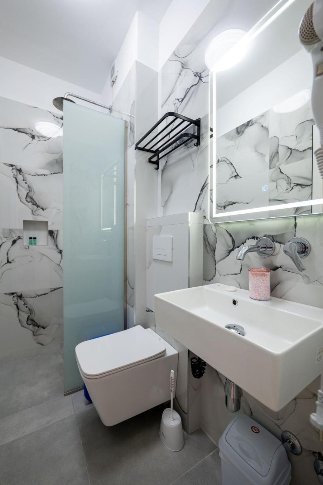 Vila Basho Sarande Ngoại thất bức ảnh